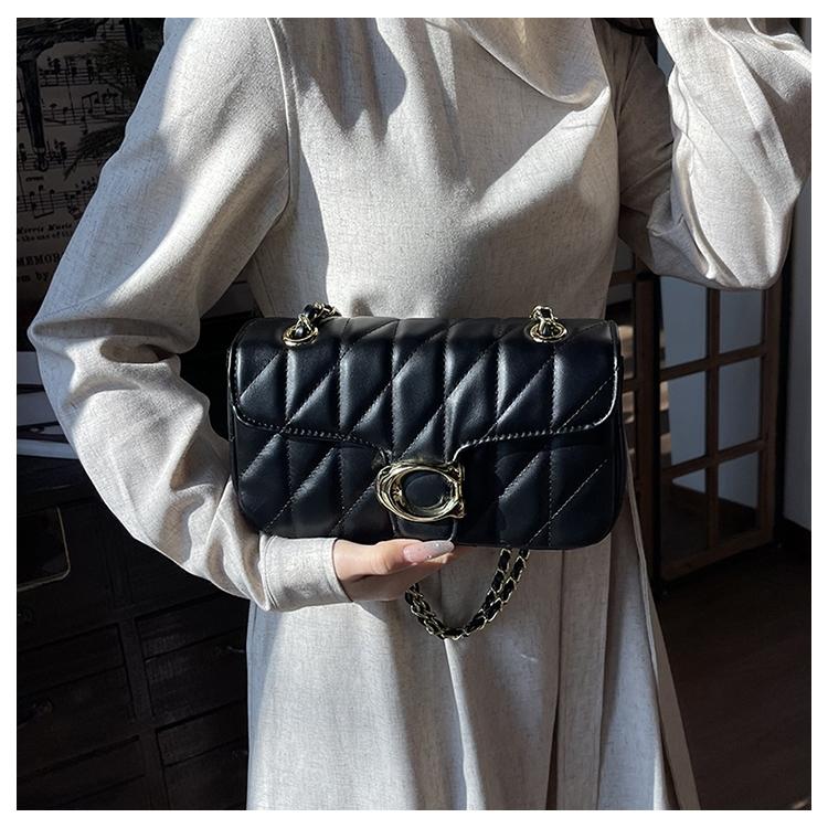 Soft Colourblock Chain Crossbody Bag